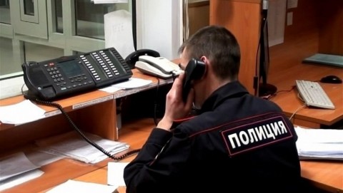 Выпускник школы из Черняховска устроился посыльным к телефонным мошенникам и был задержан после первого преступления